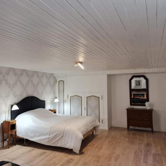Le « Saint-Just » Apartamento Rodez Exterior foto
