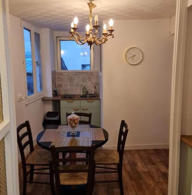 Le « Saint-Just » Apartamento Rodez Exterior foto